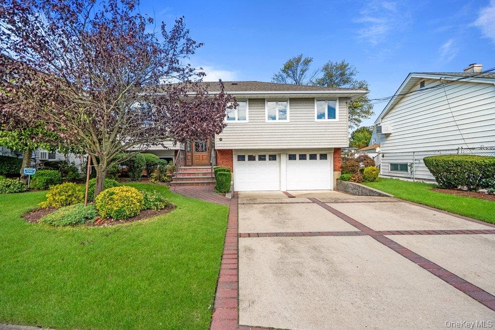 209 Arrow Street, Oceanside