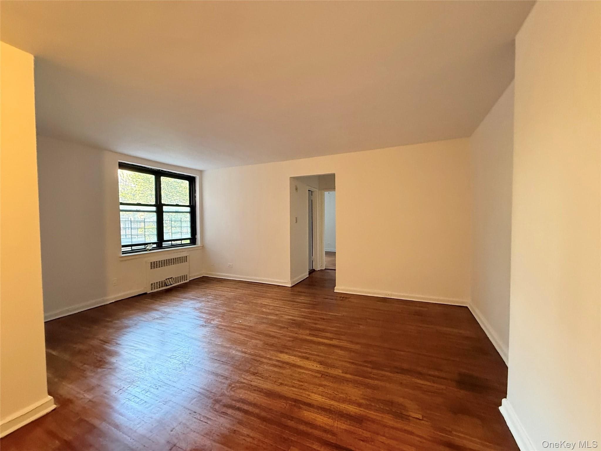 112-50 Northern Boulevard Unit: 1A thumbnail 4