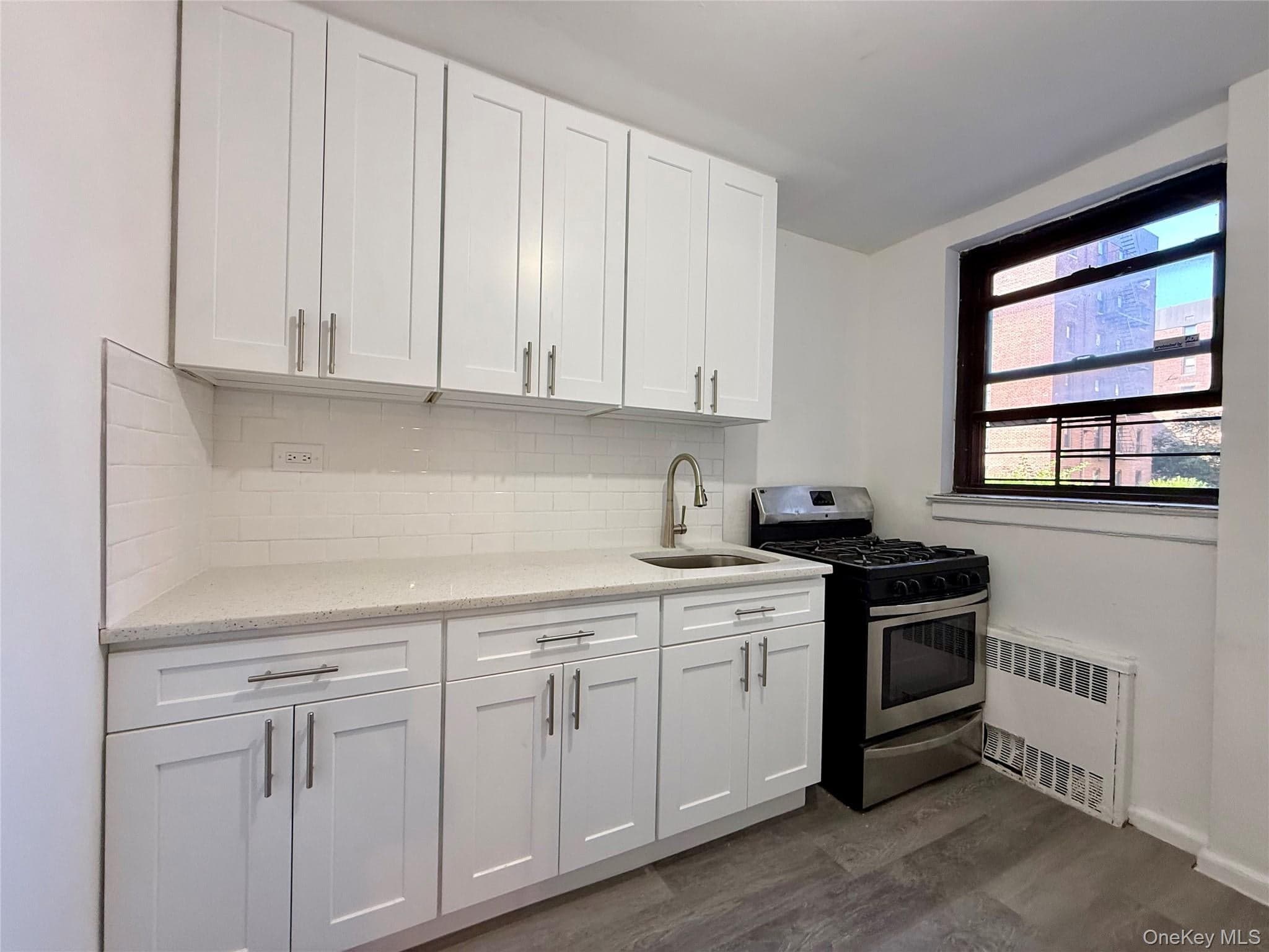 112-50 Northern Boulevard Unit: 1A thumbnail 11