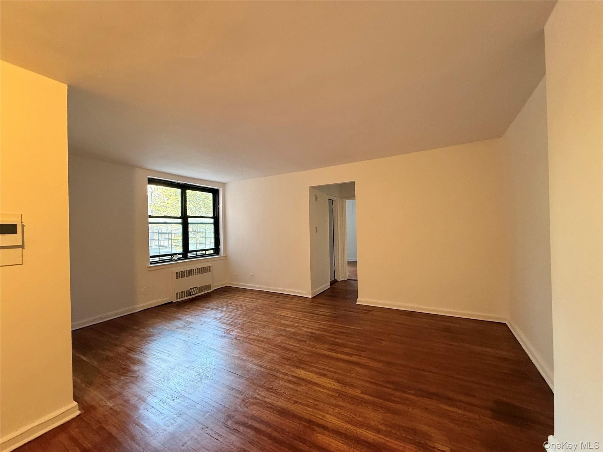 112-50 Northern Boulevard Unit: 1A thumbnail 2