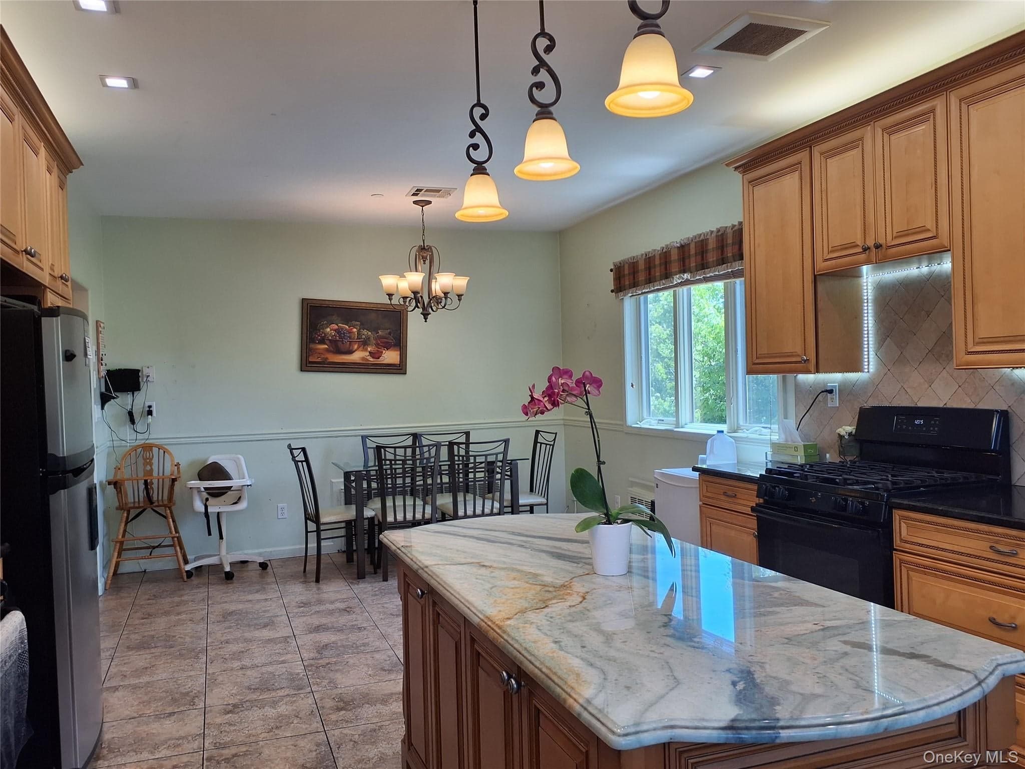 40 Herrick Avenue Unit: 201 thumbnail 4