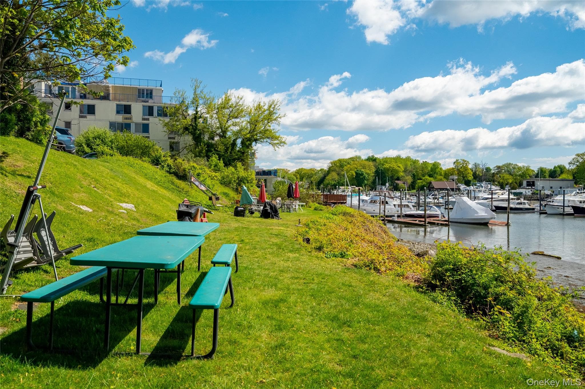 25 Shady Glen Court Unit: 2C thumbnail 13