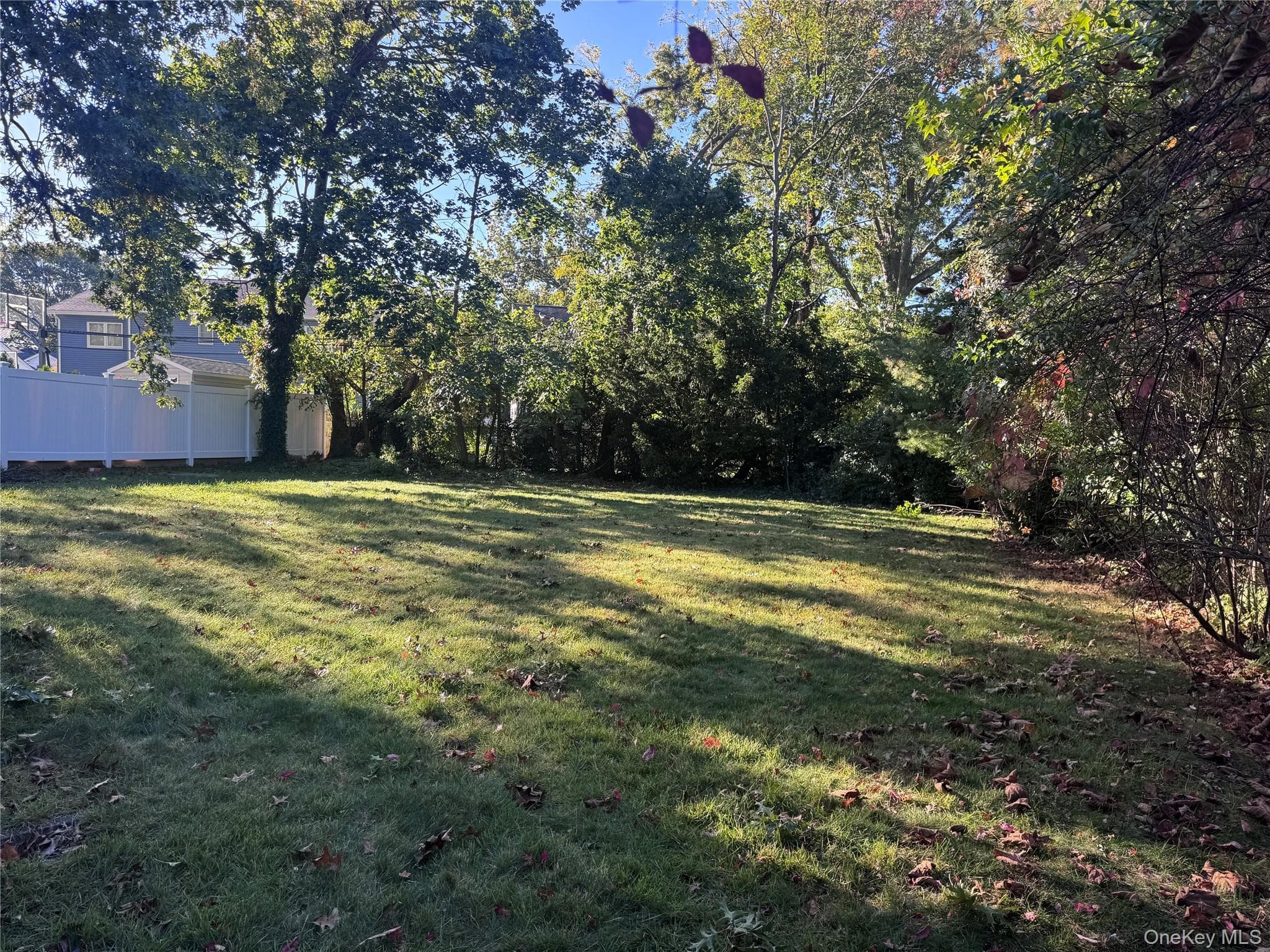 625 Knollwood Drive thumbnail 2