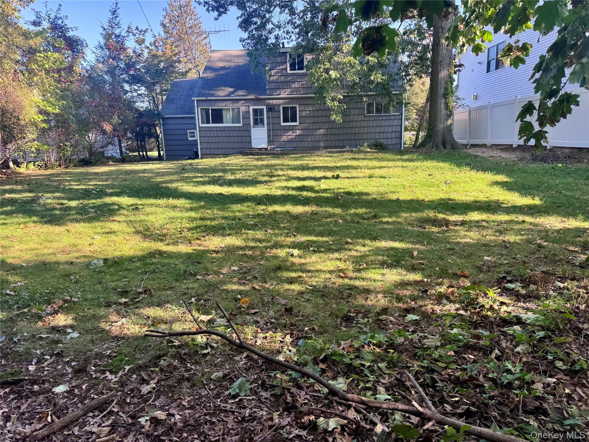 625 Knollwood Drive thumbnail 8