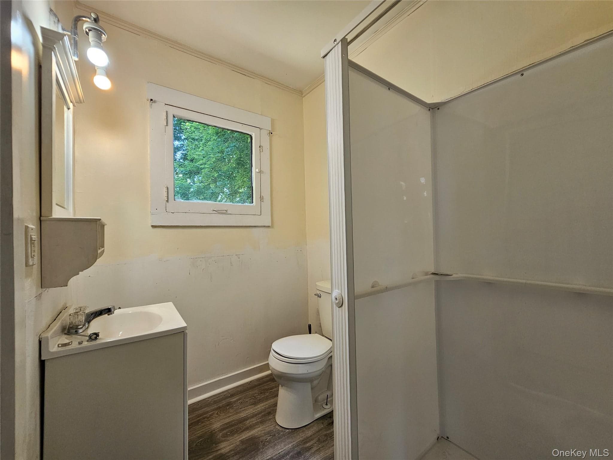 62 Clinton Avenue thumbnail 19