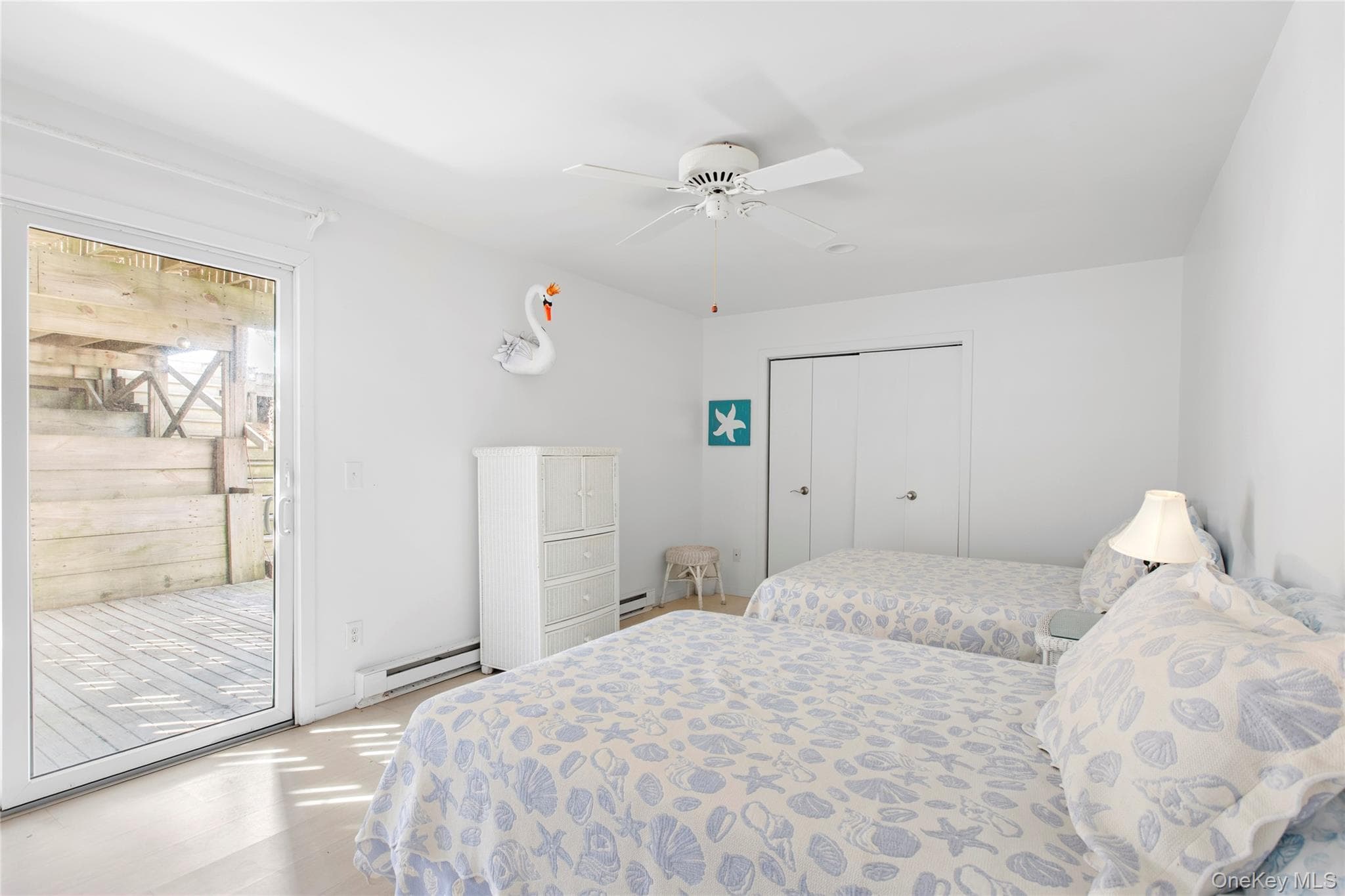 627 Dune Road thumbnail 12