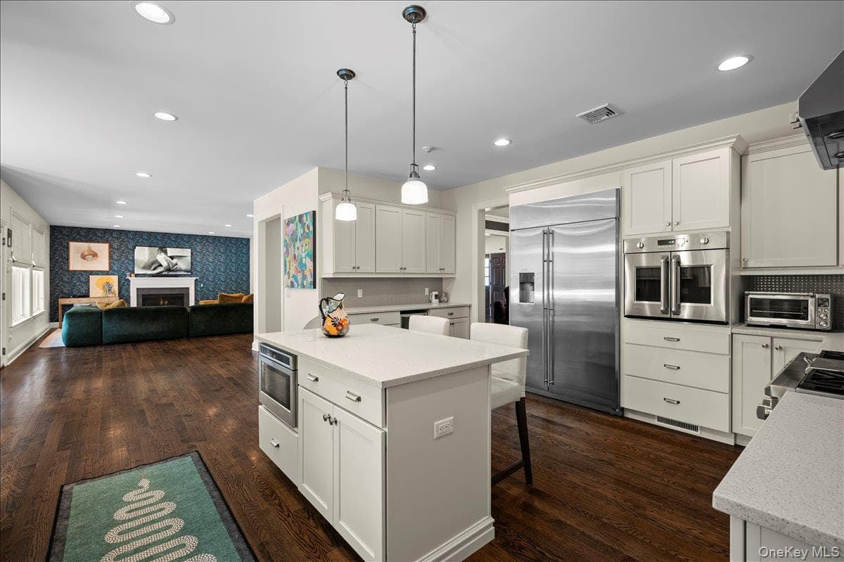 17 Riverton Drive thumbnail 15