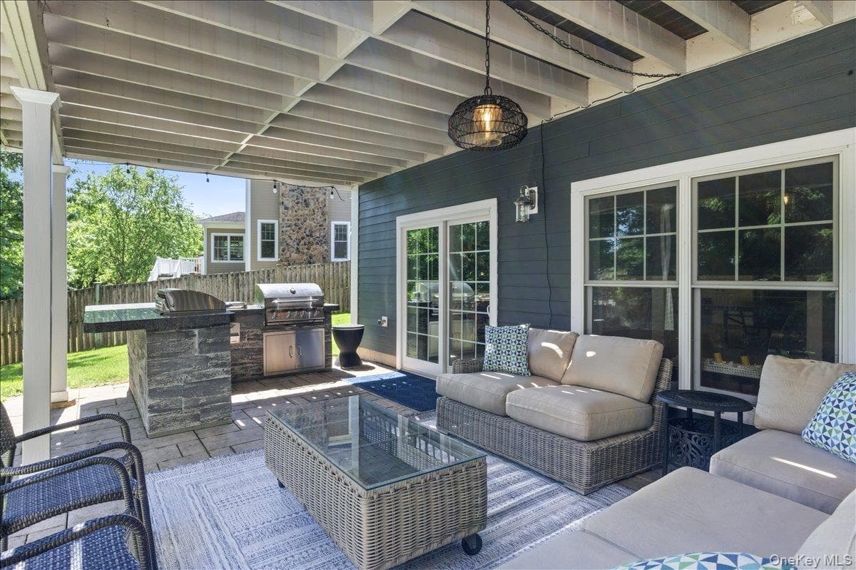 17 Riverton Drive thumbnail 42