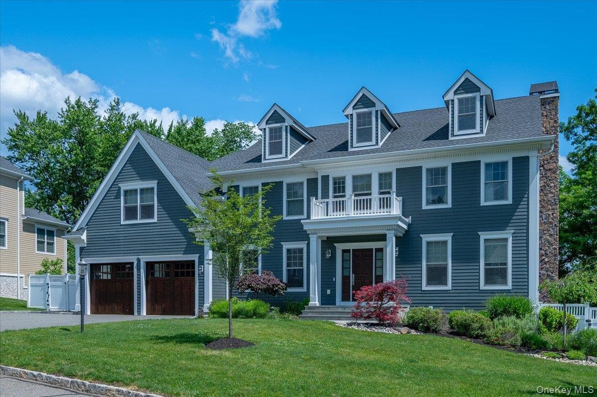 17 Riverton Drive, Nyack
