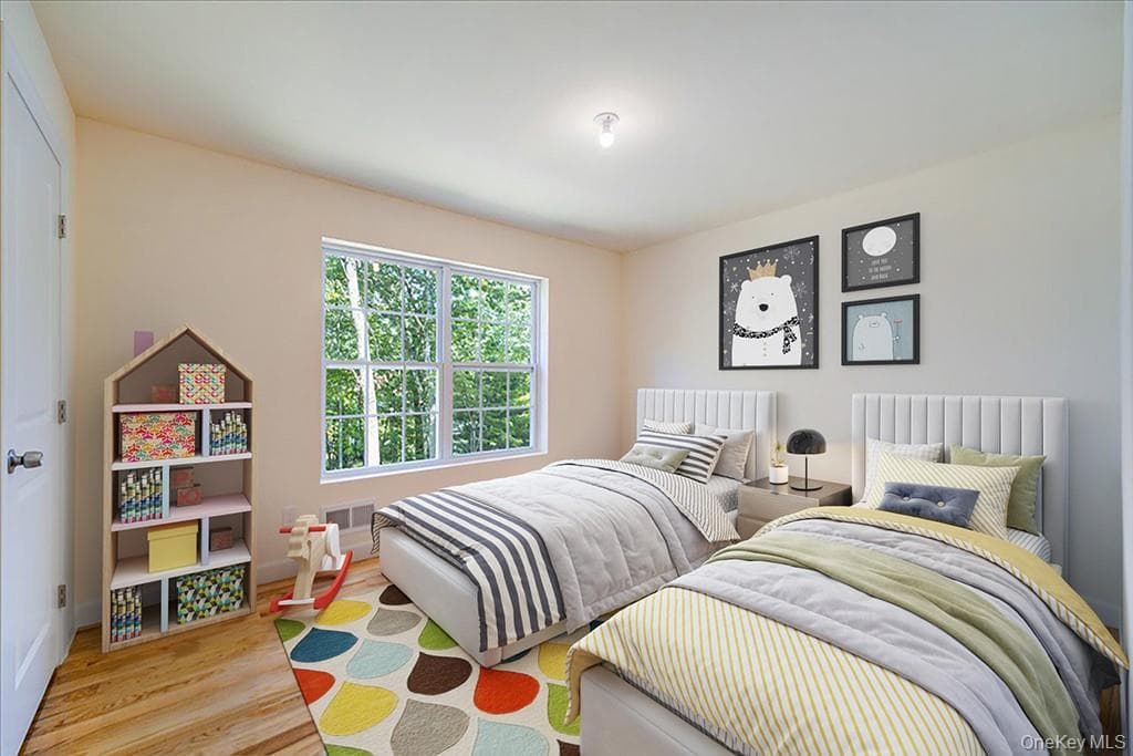 677 Marsh Road thumbnail 20