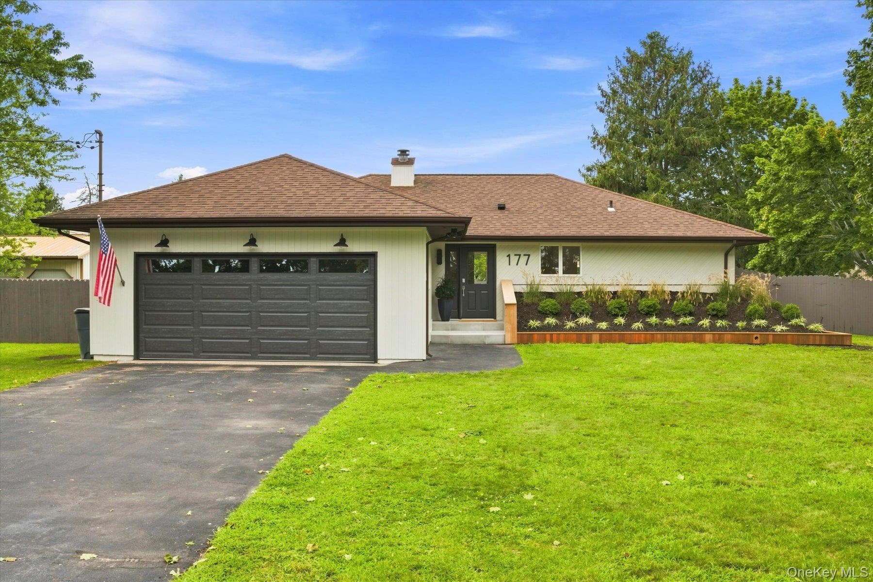 177 Herricks Lane thumbnail 34