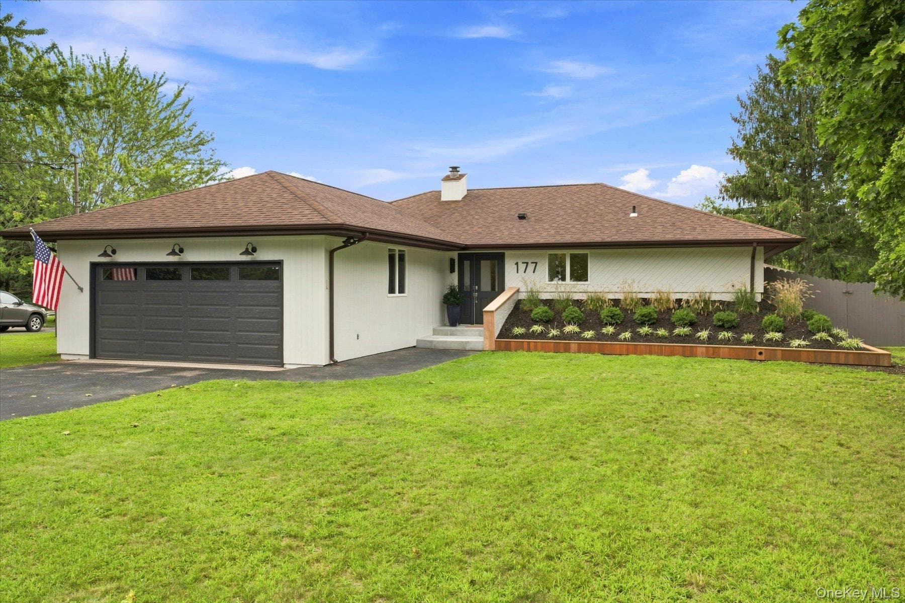 177 Herricks Lane thumbnail 35