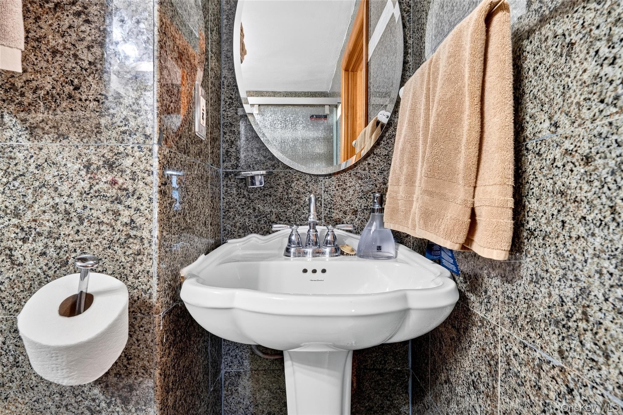 5 Fordham Hill Oval Unit: 16B thumbnail 41