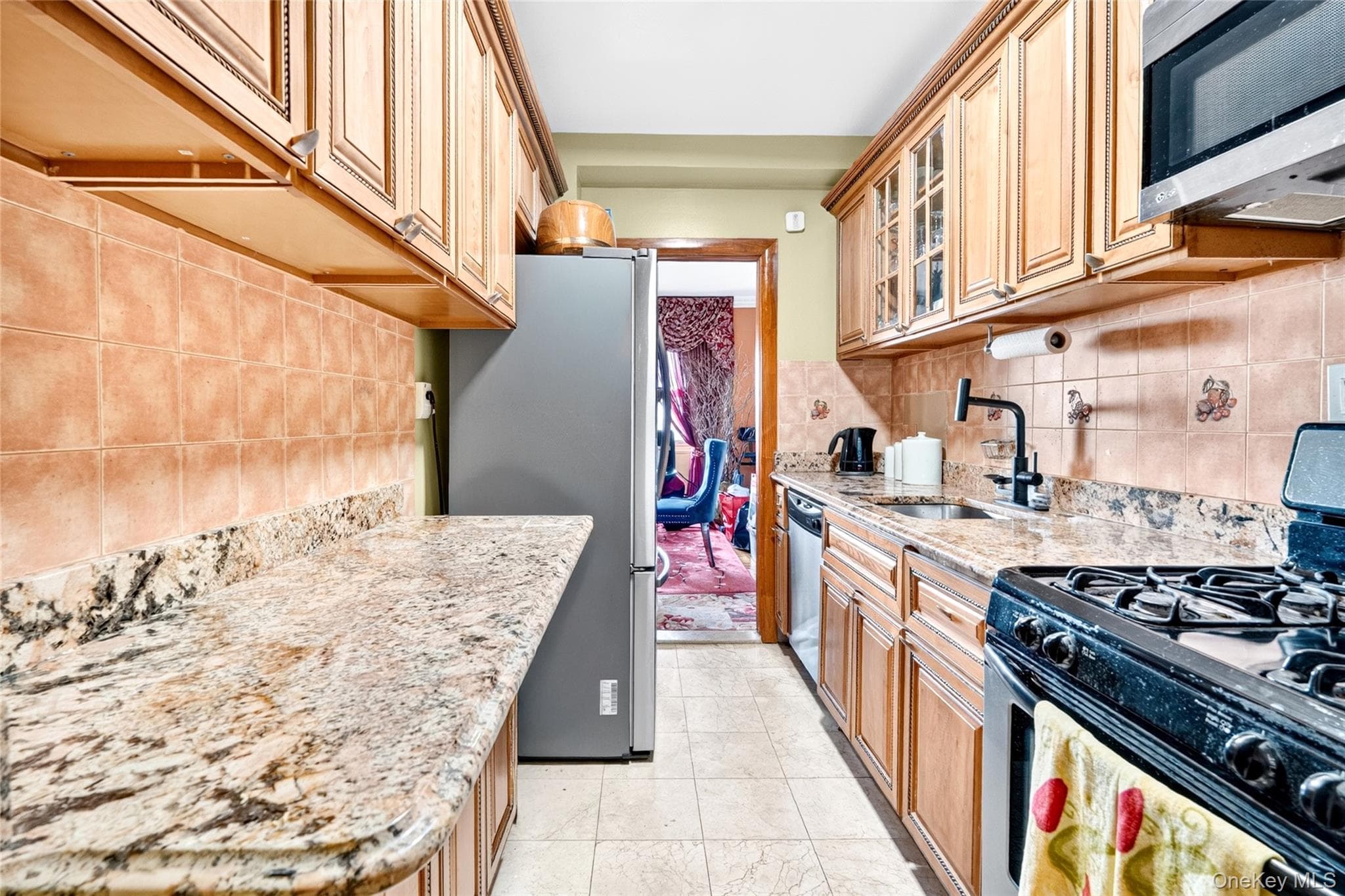 5 Fordham Hill Oval Unit: 16B, Bronx