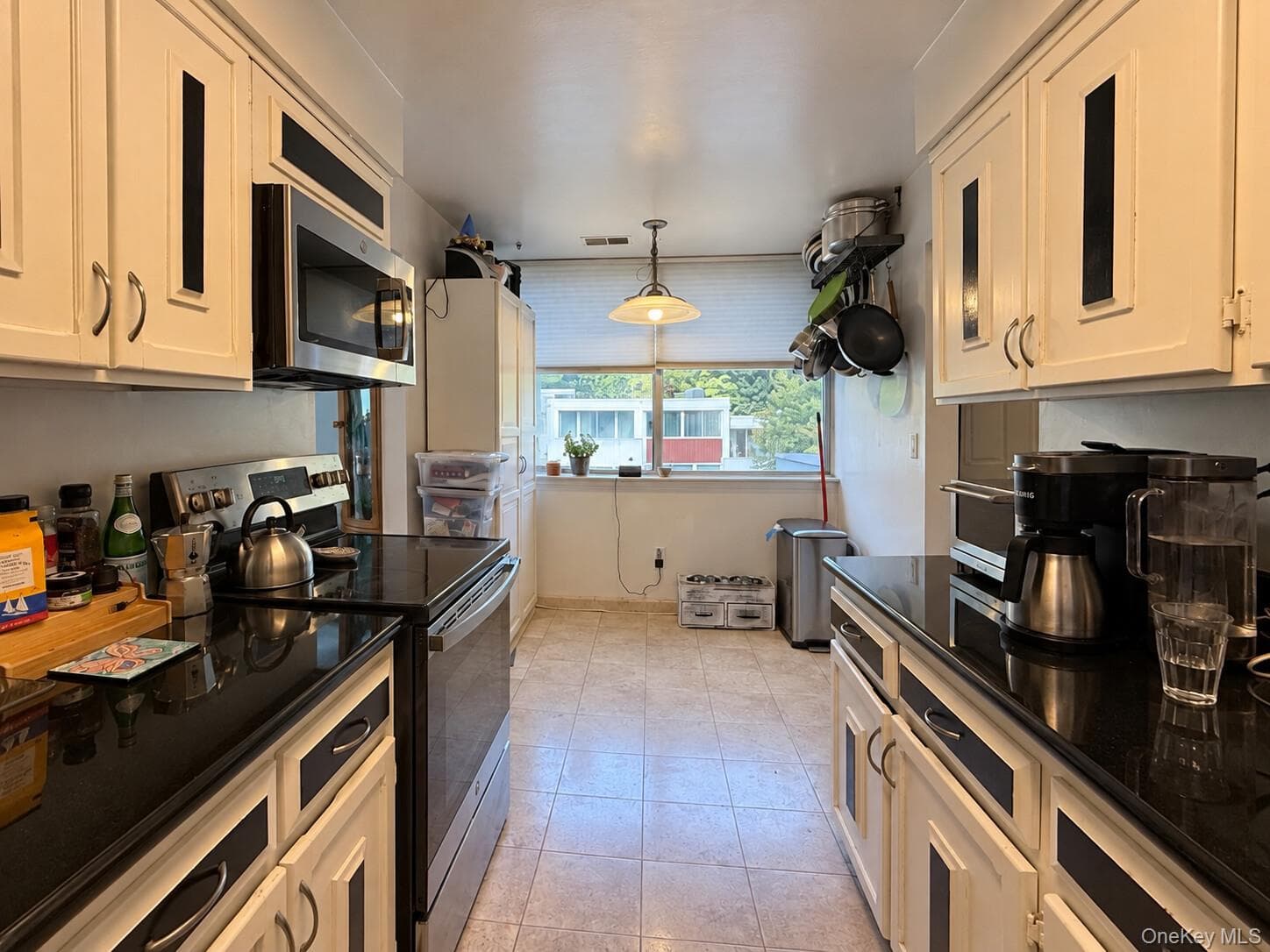 921 Colony Drive thumbnail 4