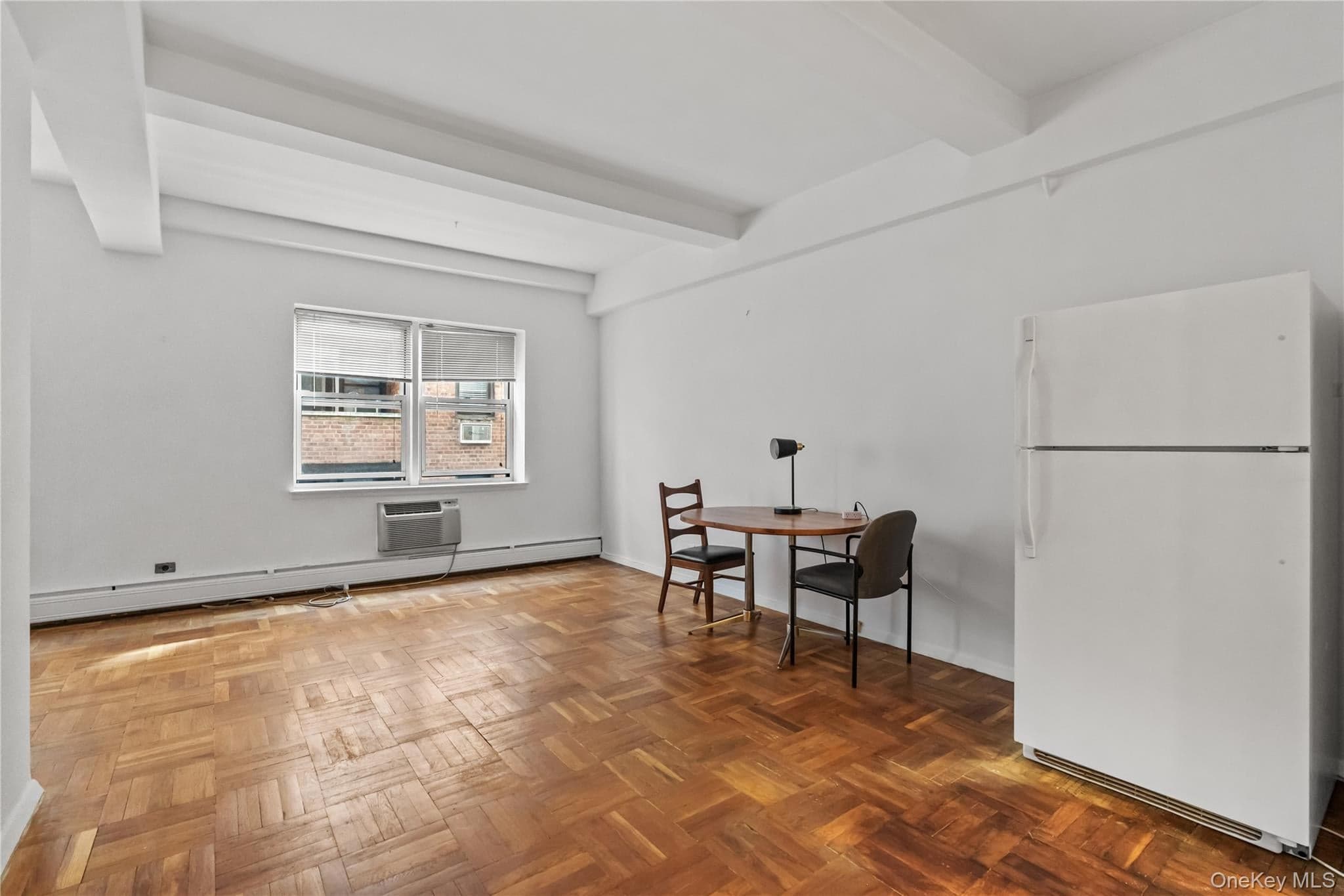 120 E Hartsdale Avenue Unit: 1C thumbnail 6