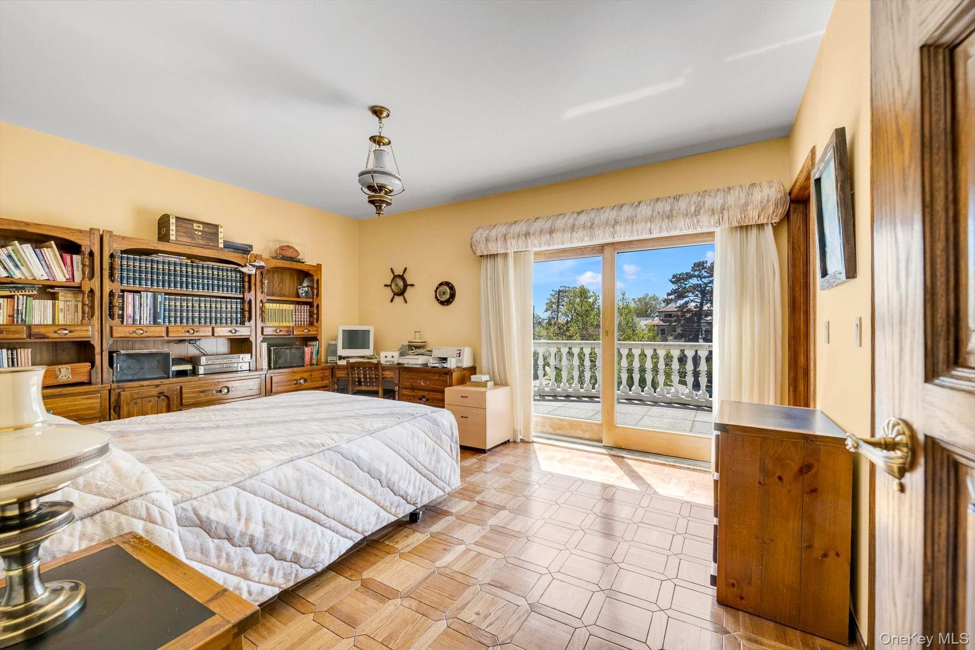 118 Malba Drive thumbnail 25