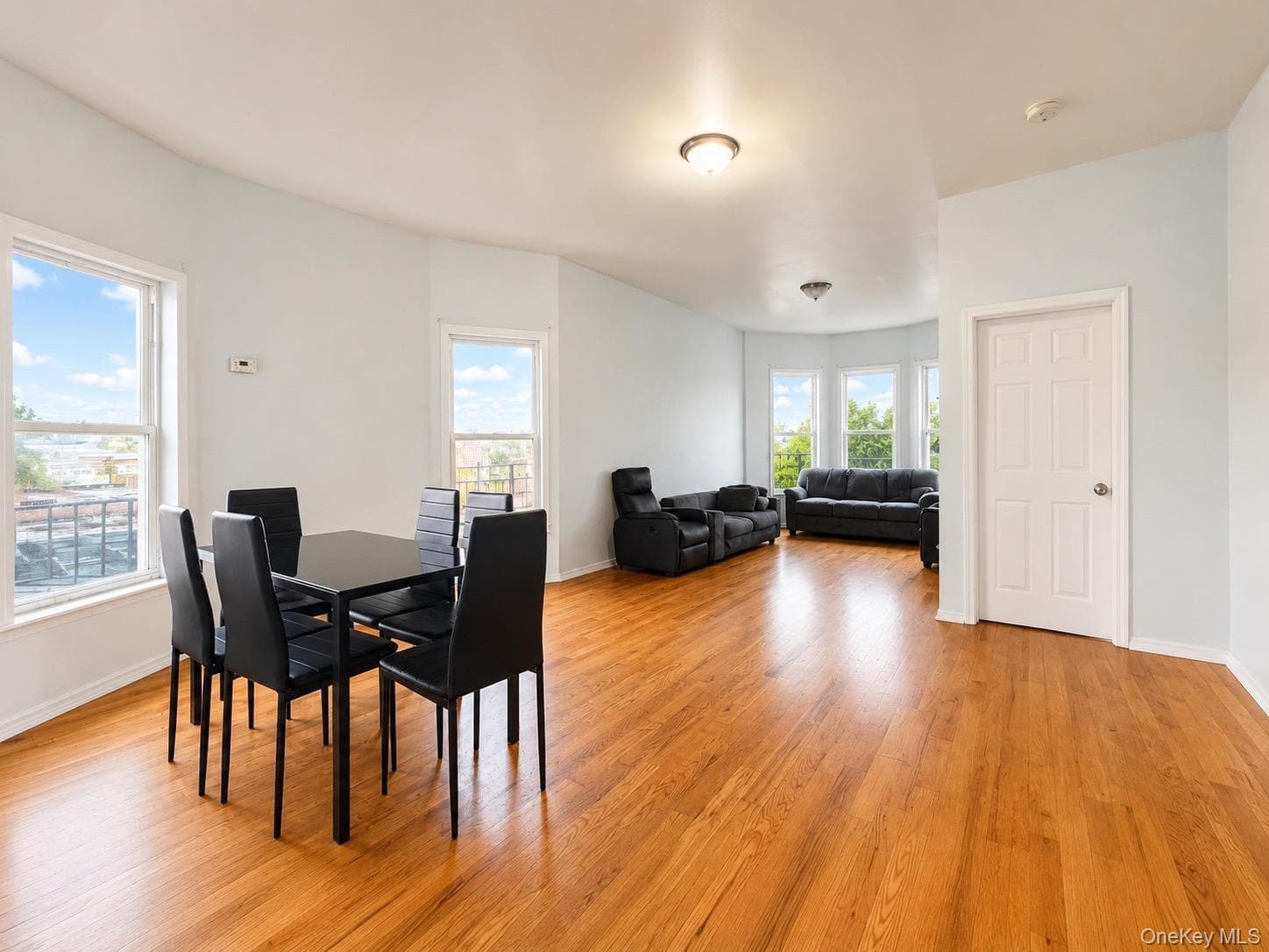 919 Bryant Avenue thumbnail 20