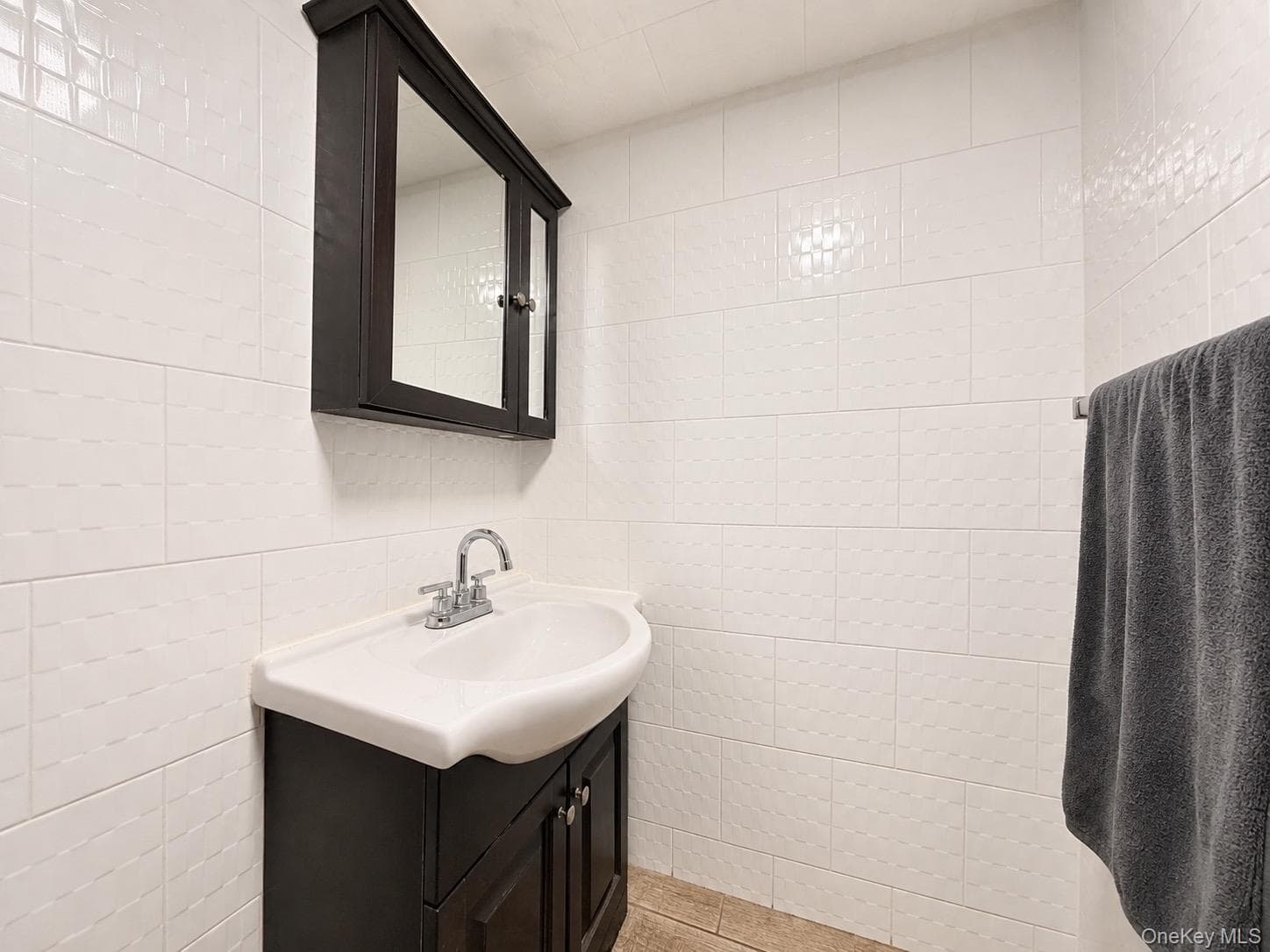 919 Bryant Avenue thumbnail 11