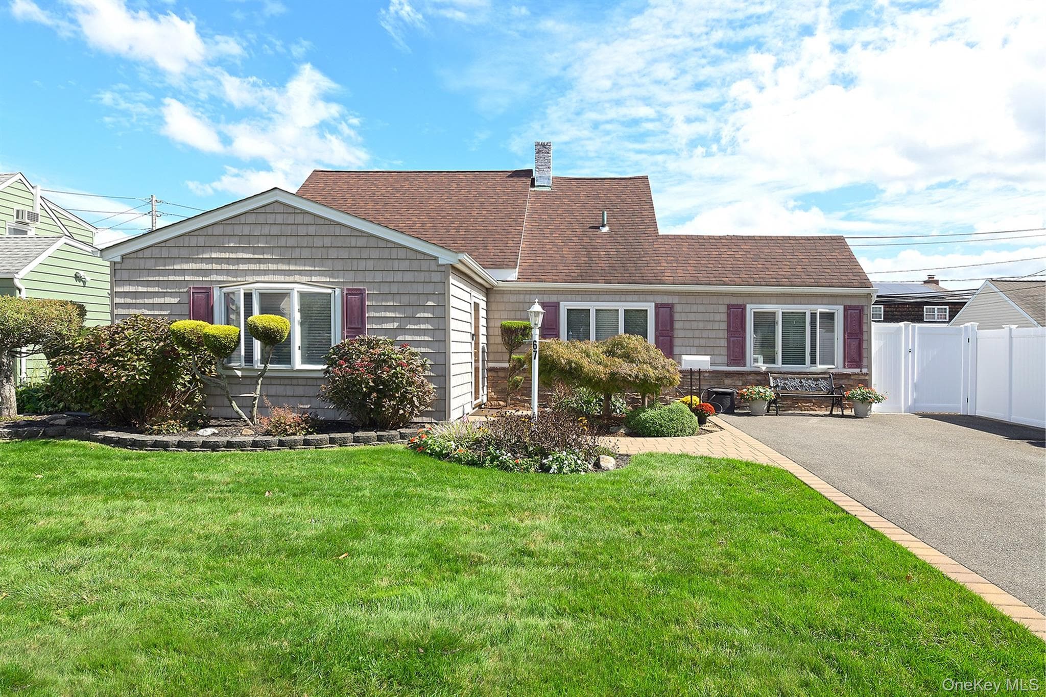 67 Wolcott Road photo 1