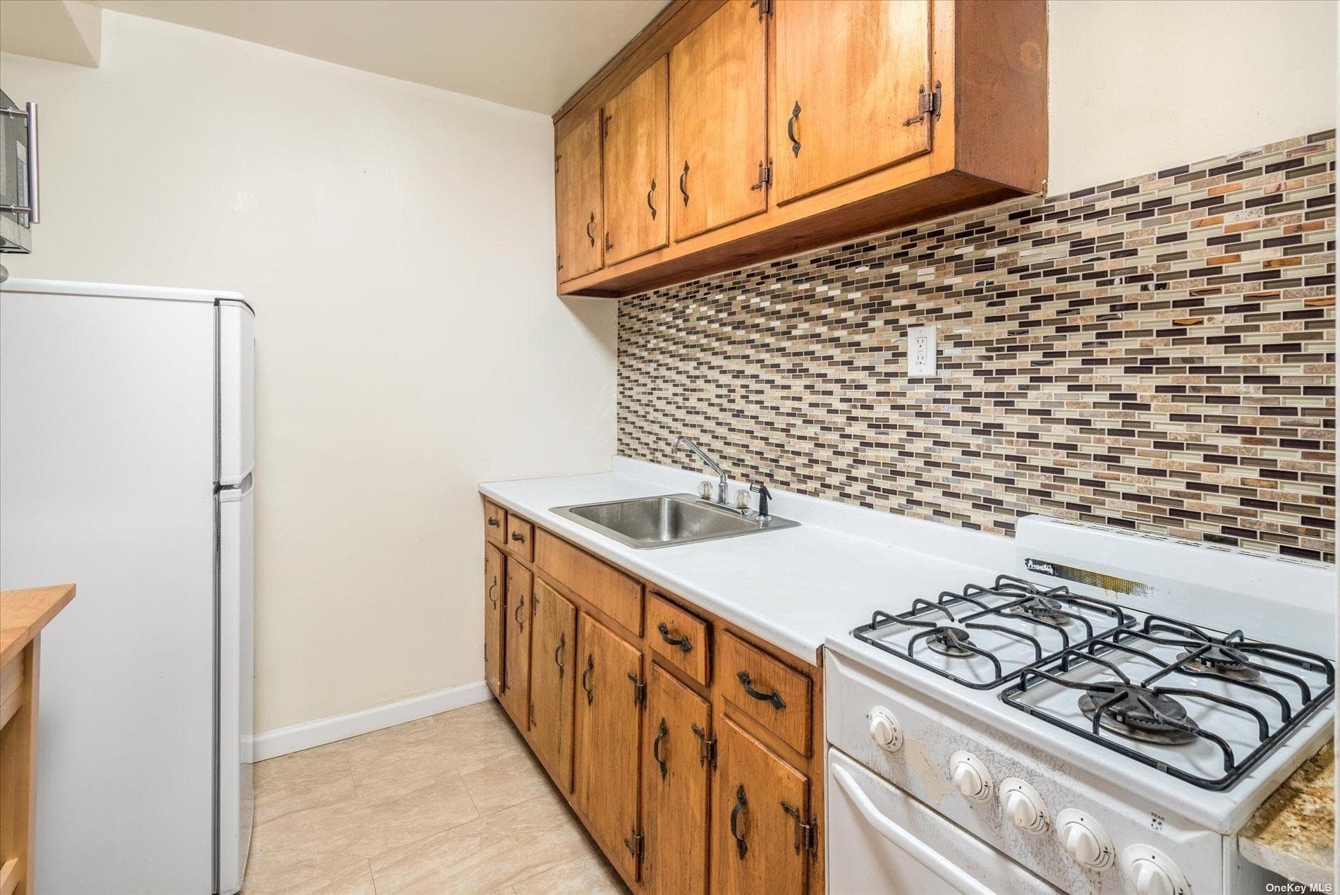 65-15 38th Avenue Unit: 5R thumbnail 8