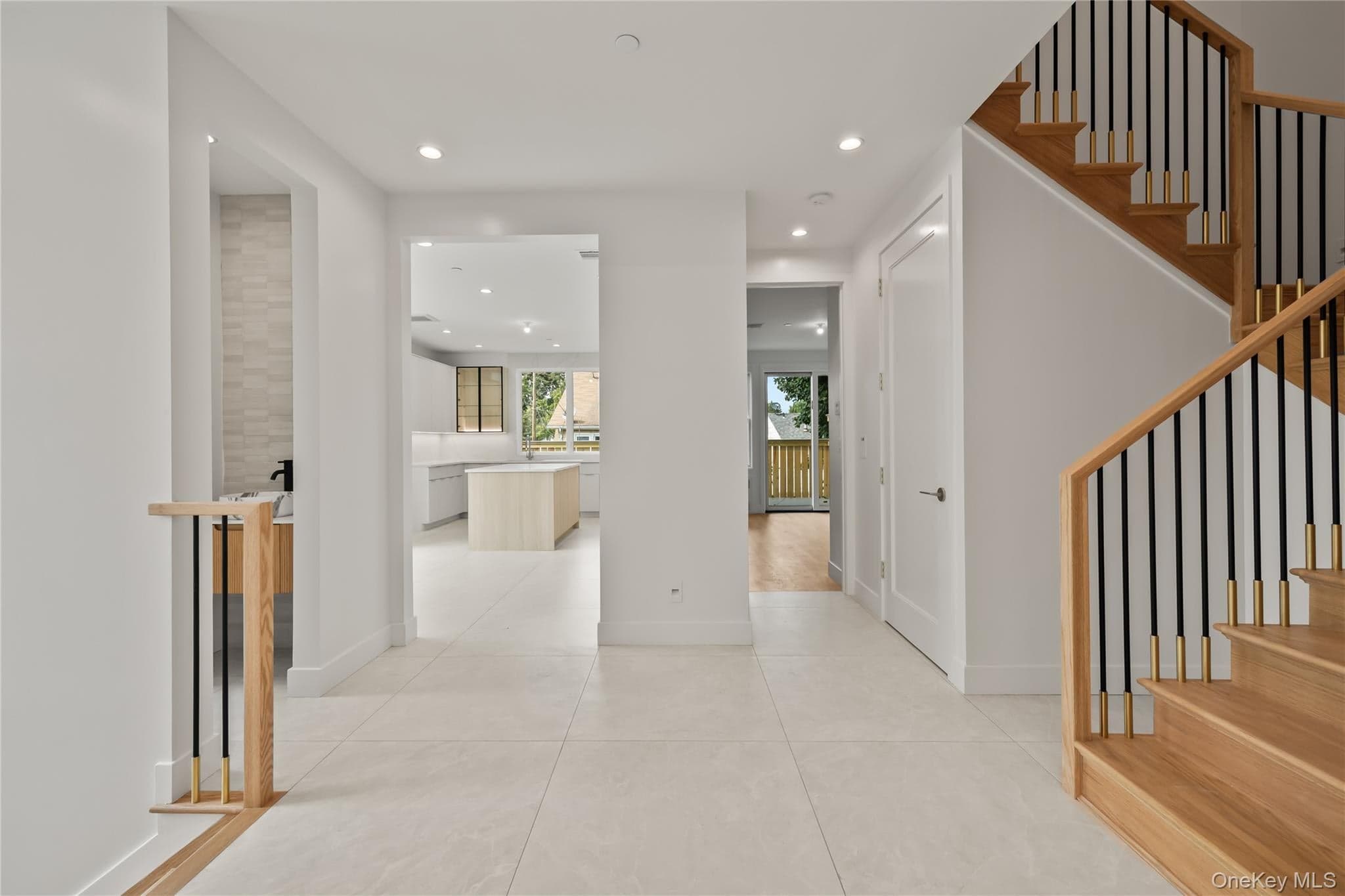 48 Noyes Avenue Unit: 201 thumbnail 10