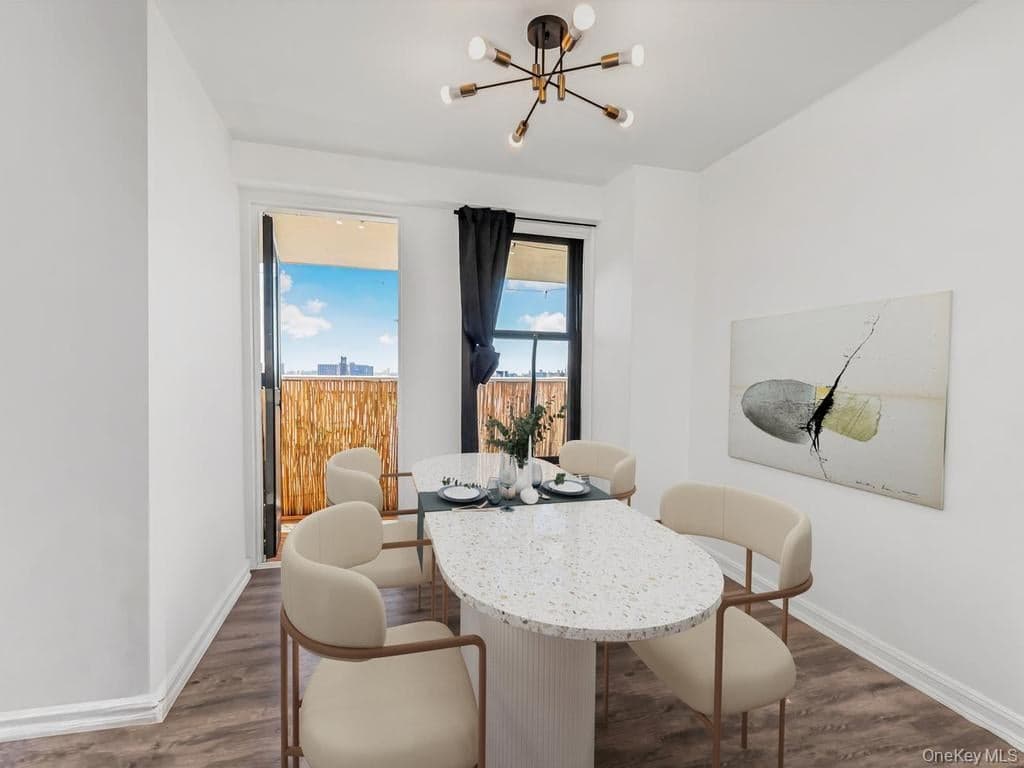 920 Metcalf Avenue Unit: 14J thumbnail 2