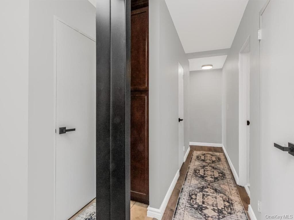 920 Metcalf Avenue Unit: 14J thumbnail 15