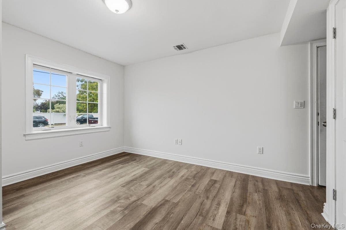 3314 Colony Drive thumbnail 23