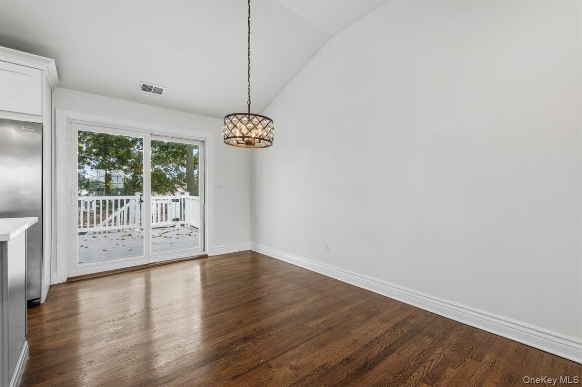 3314 Colony Drive thumbnail 11
