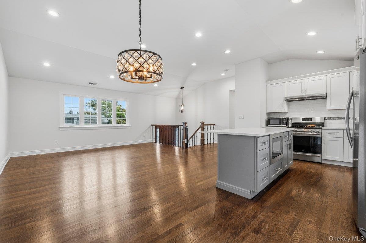 3314 Colony Drive thumbnail 10