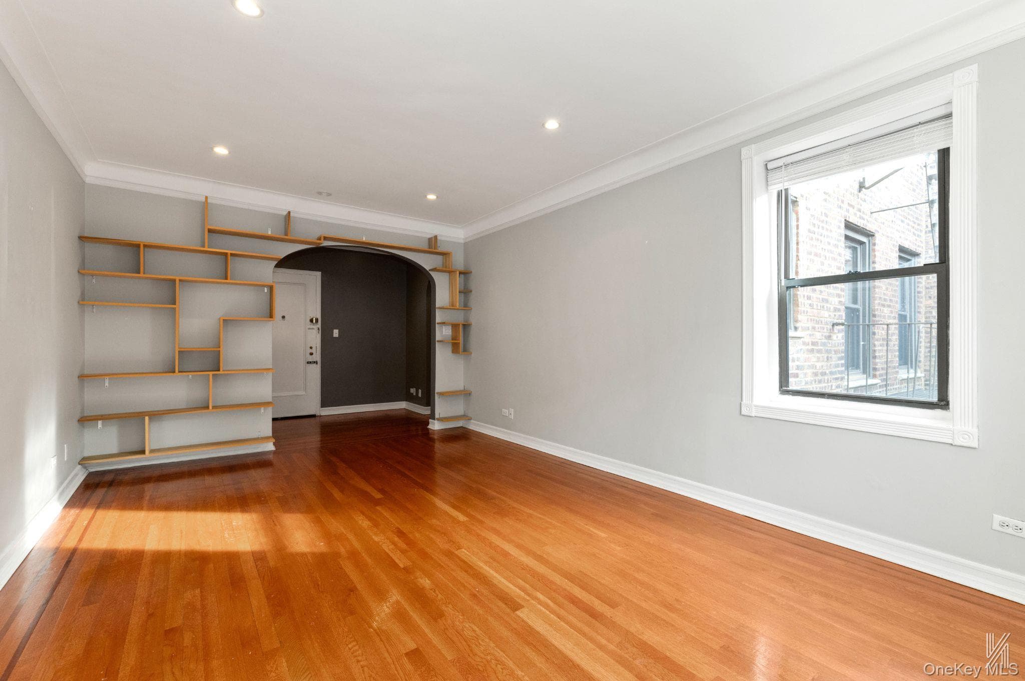 25-40 31st Avenue Unit: 6E thumbnail 3