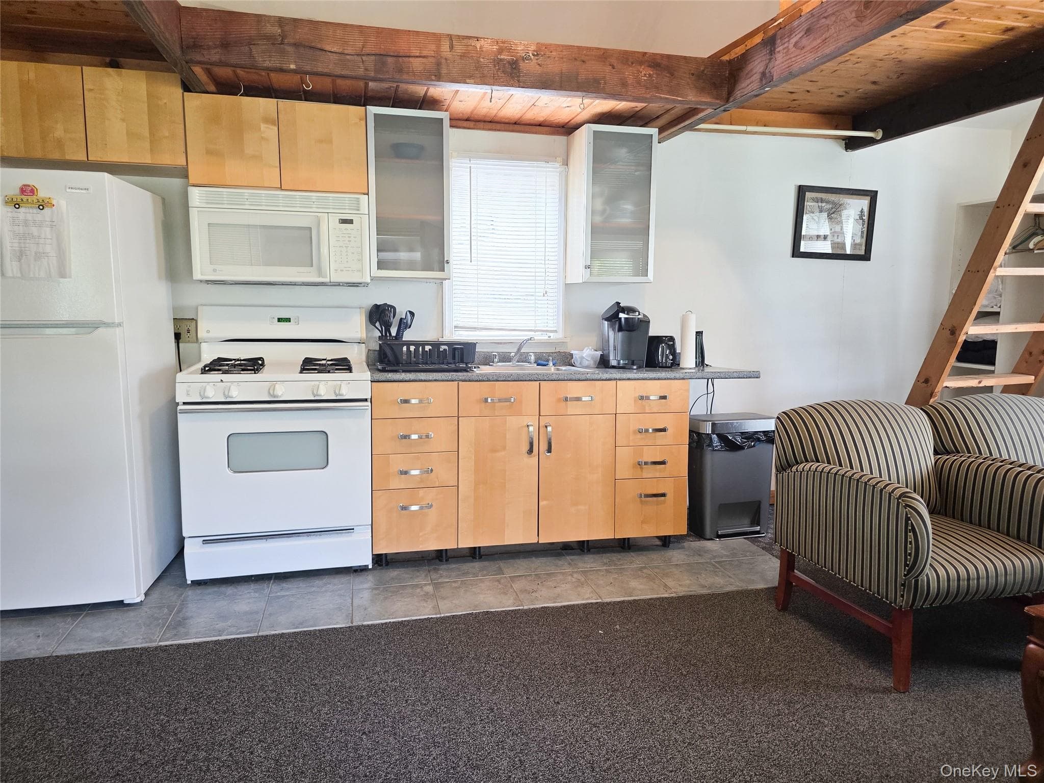 35 Washington Lake Road thumbnail 17