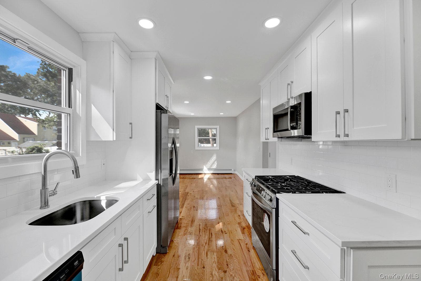 870 Southern Parkway thumbnail 4