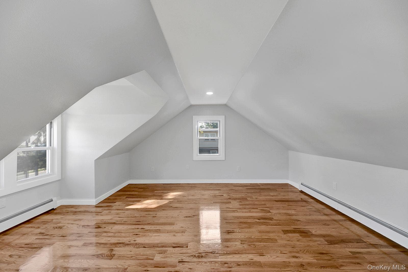 870 Southern Parkway thumbnail 17