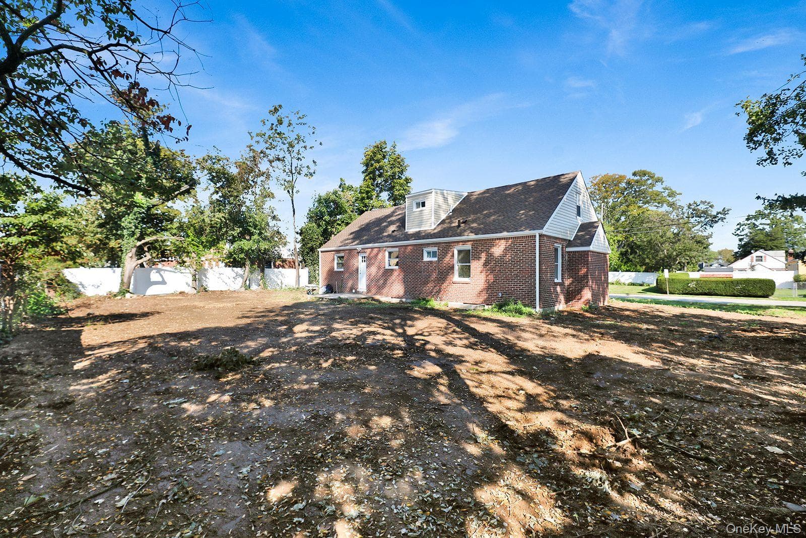 870 Southern Parkway thumbnail 22