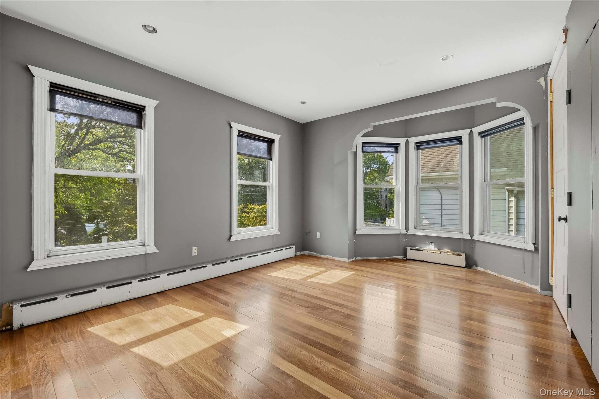 119 E Lincoln Avenue thumbnail 21