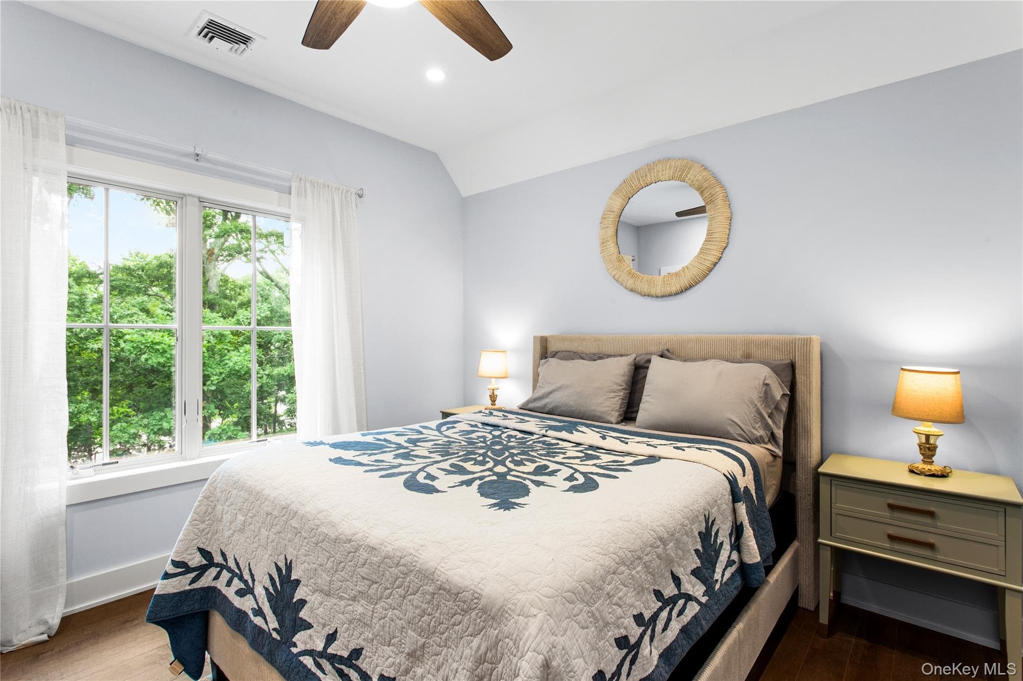 9 Deerland Drive thumbnail 15