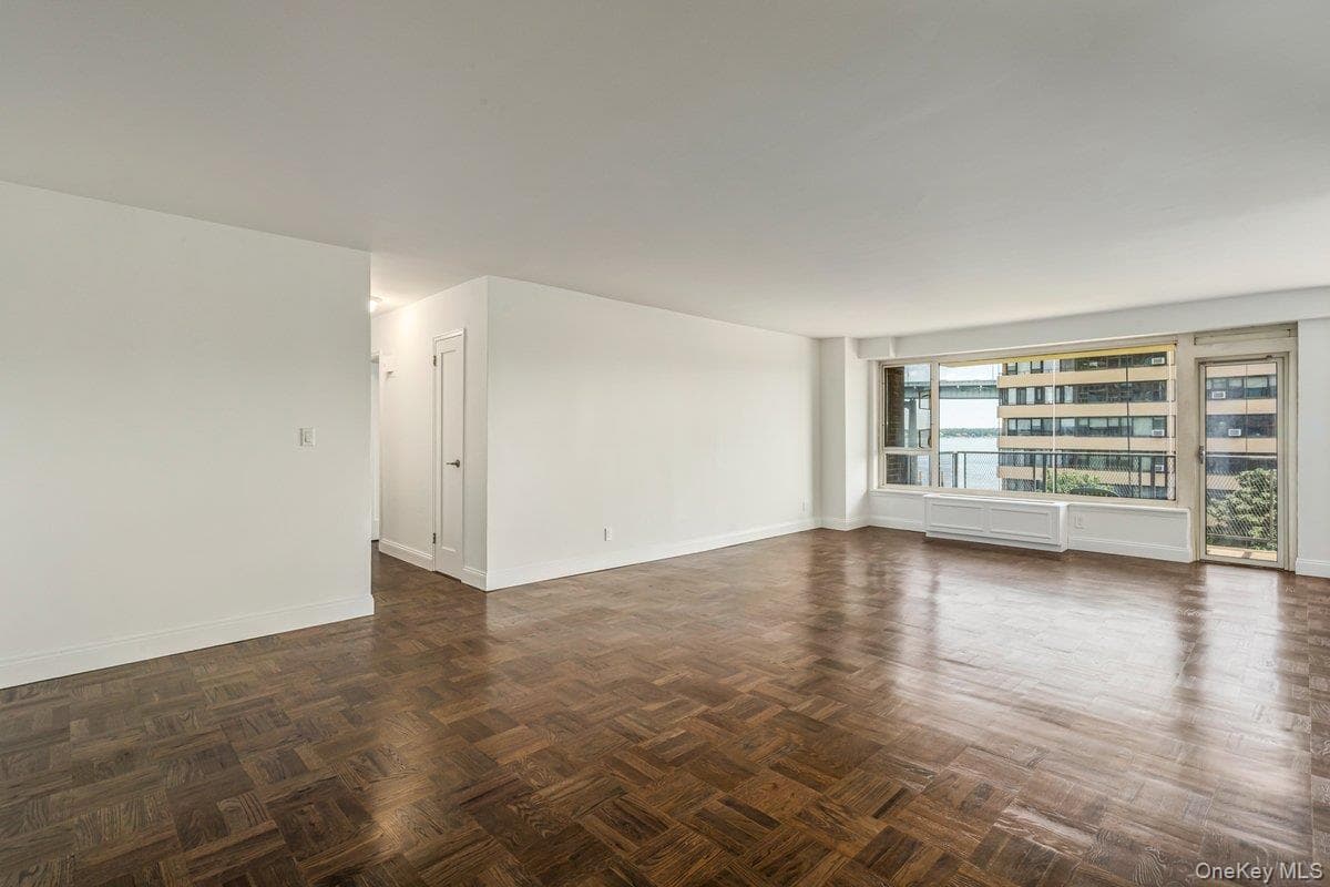 166-25 Powells Cove Boulevard Unit: 6M thumbnail 4