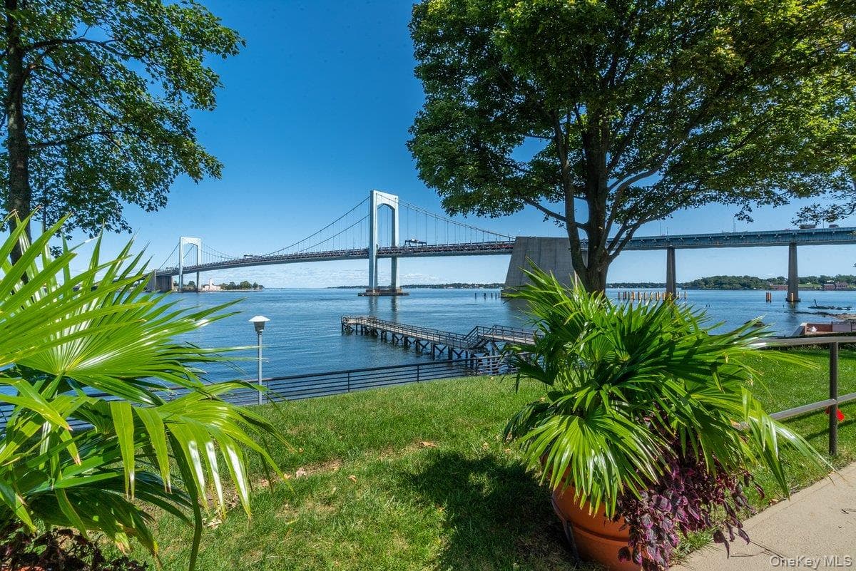 166-25 Powells Cove Boulevard Unit: 6M thumbnail 28