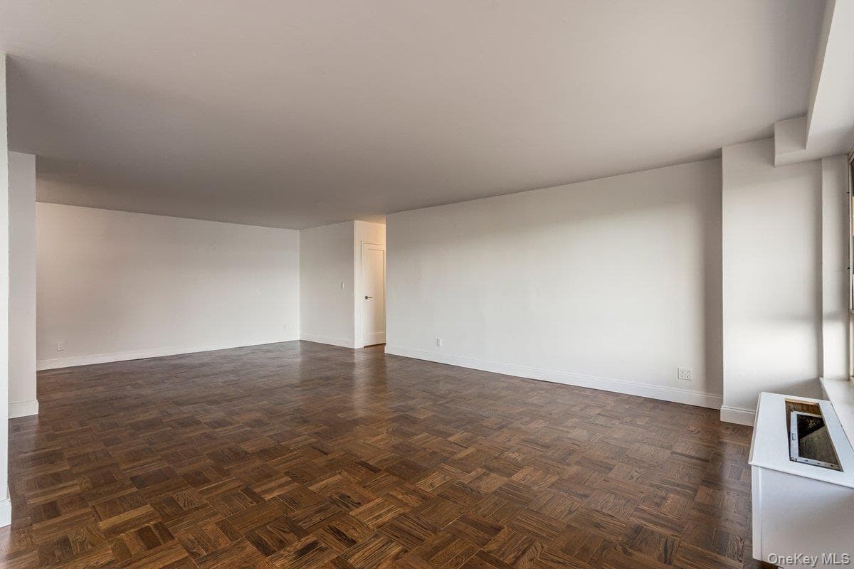 166-25 Powells Cove Boulevard Unit: 6M thumbnail 5