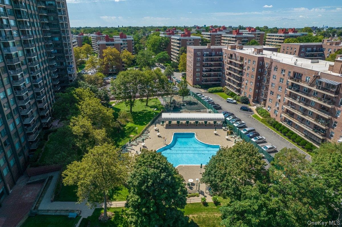 166-25 Powells Cove Boulevard Unit: 6M thumbnail 25