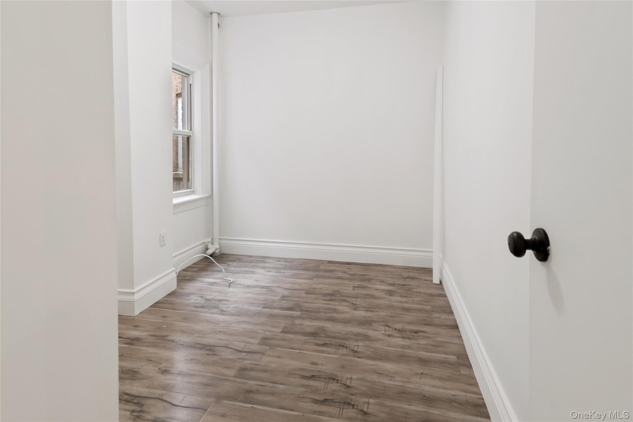 1068 Walton Avenue thumbnail 14