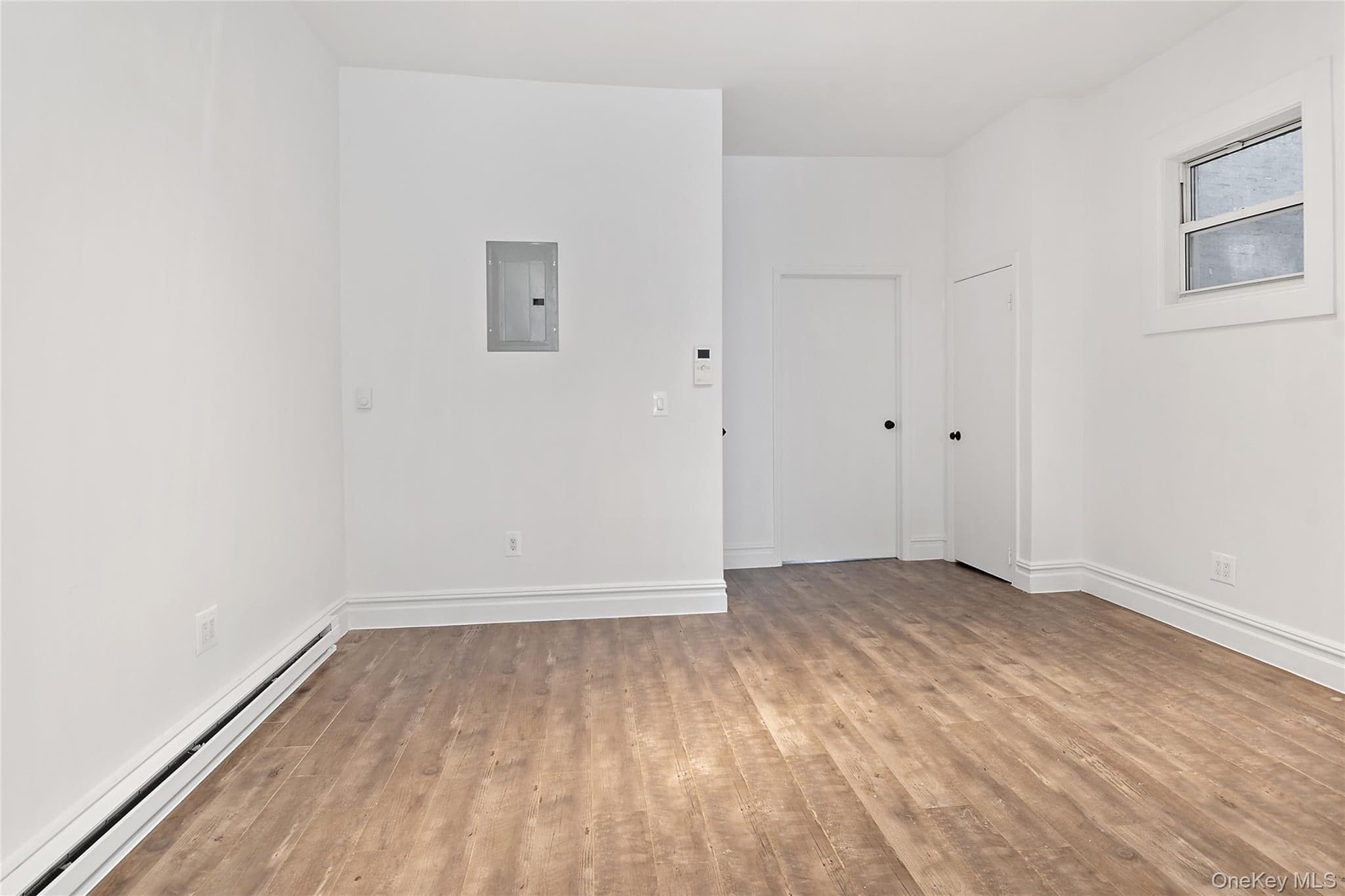 1068 Walton Avenue thumbnail 21