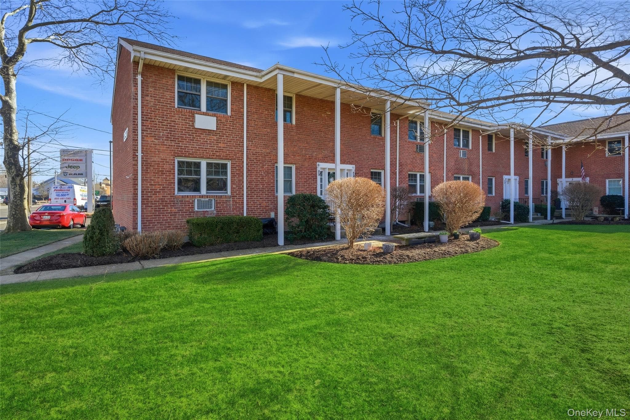 297 Merrick Road Unit: D 1, Amityville