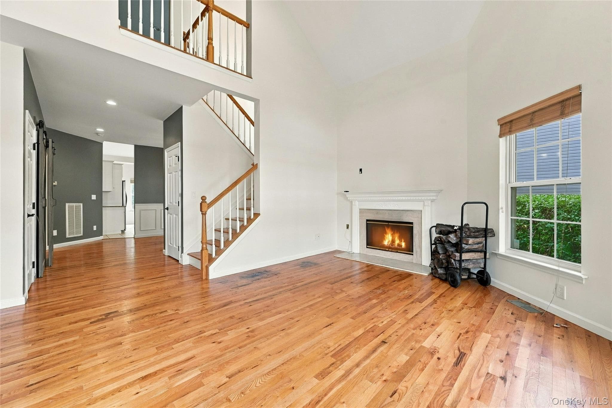 41 Sunflower Ridge Road, South Setauket
