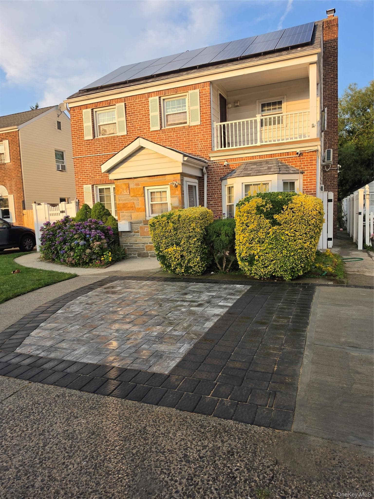 8339 252nd Street, Bellerose