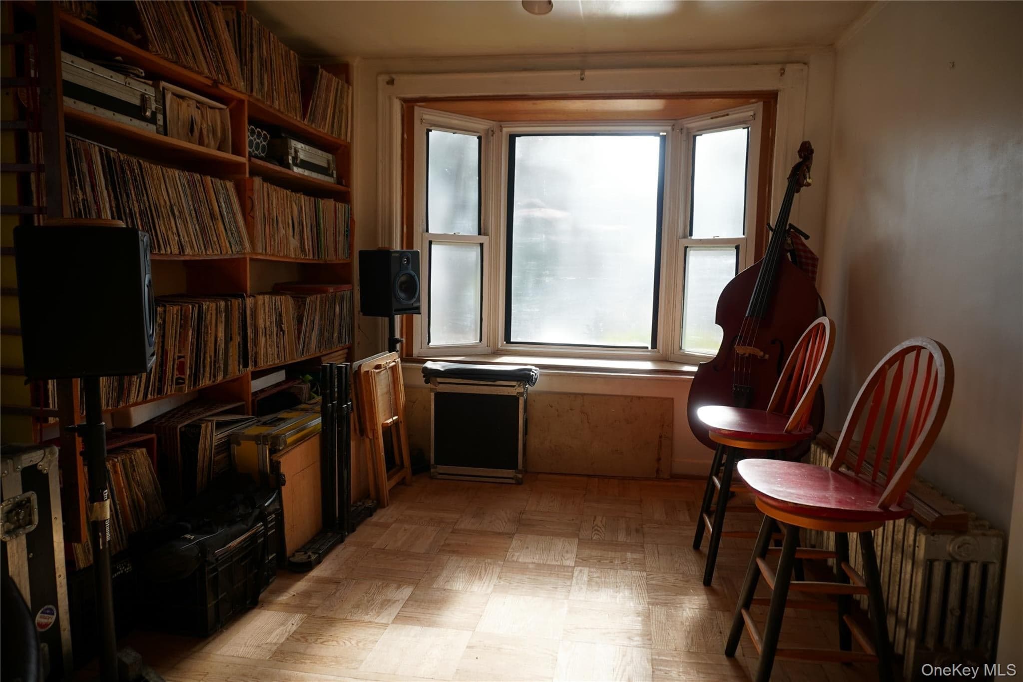 4350 Grace Avenue thumbnail 9