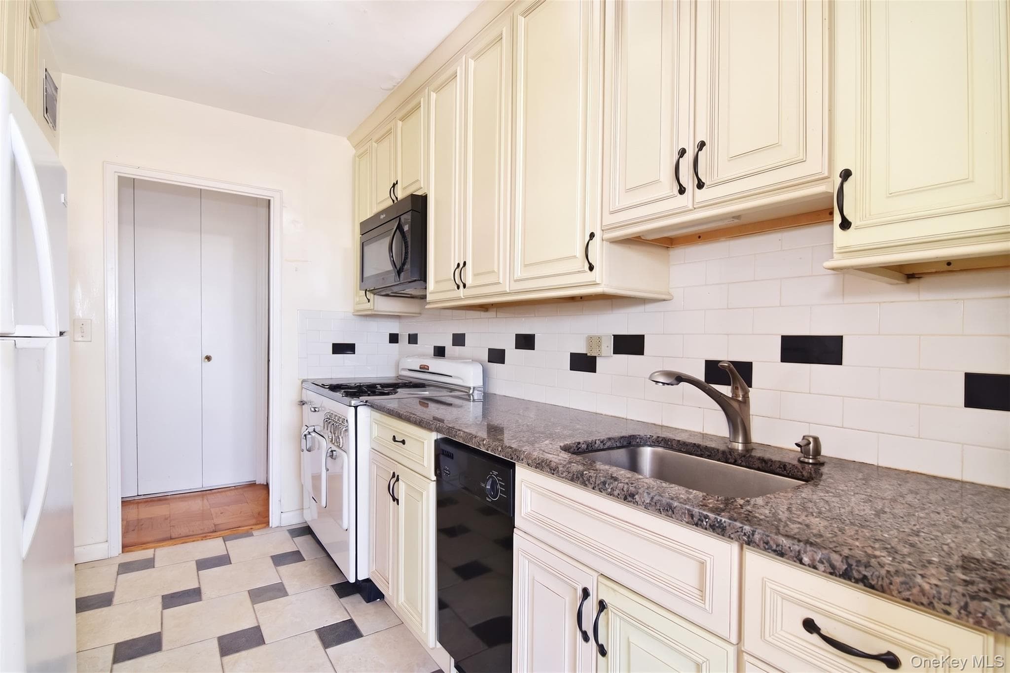 615 Palmer Road Unit: 507 thumbnail 19