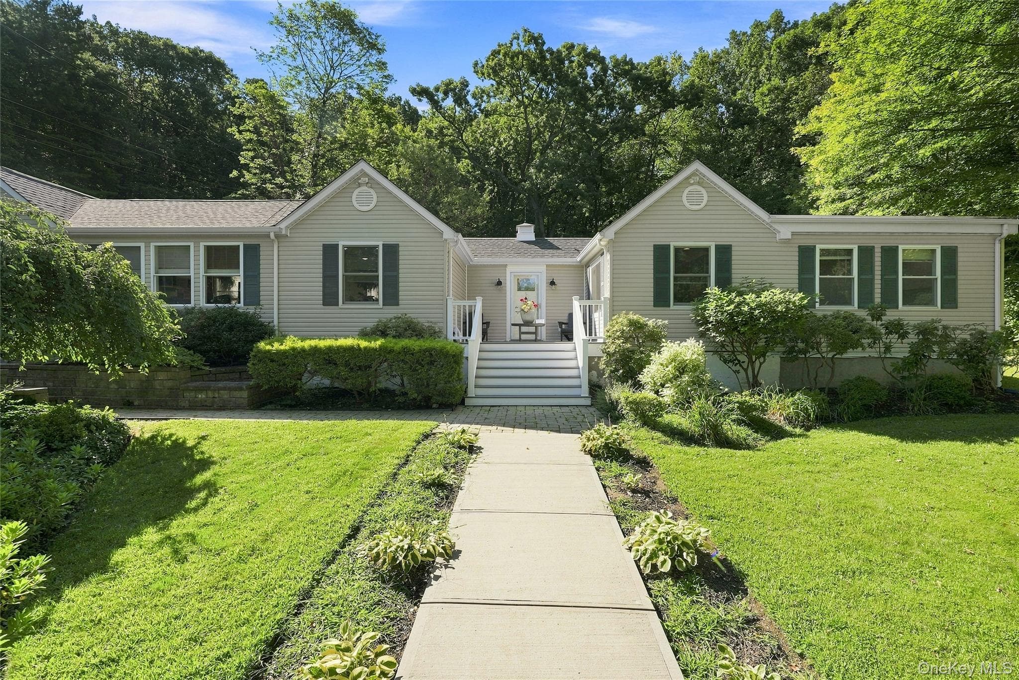 5 Mountain Drive, Mahopac
